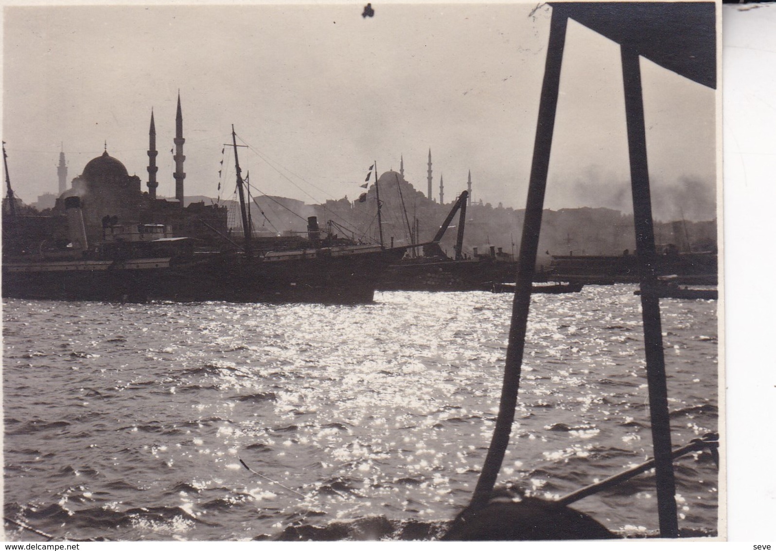 TURQUIE INSTANBUL 1925 Le Port Photo Amateur Format 7,5 X 5,5 Cm Environ - Décès