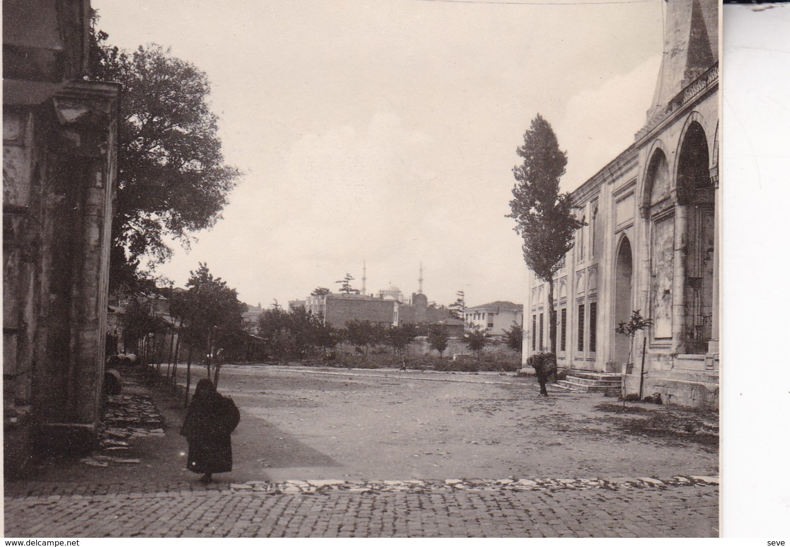 TURQUIE INSTANBUL 1920 Ghahradi  Photo Amateur Format 7,5 X 5,5 Cm Environ - Décès