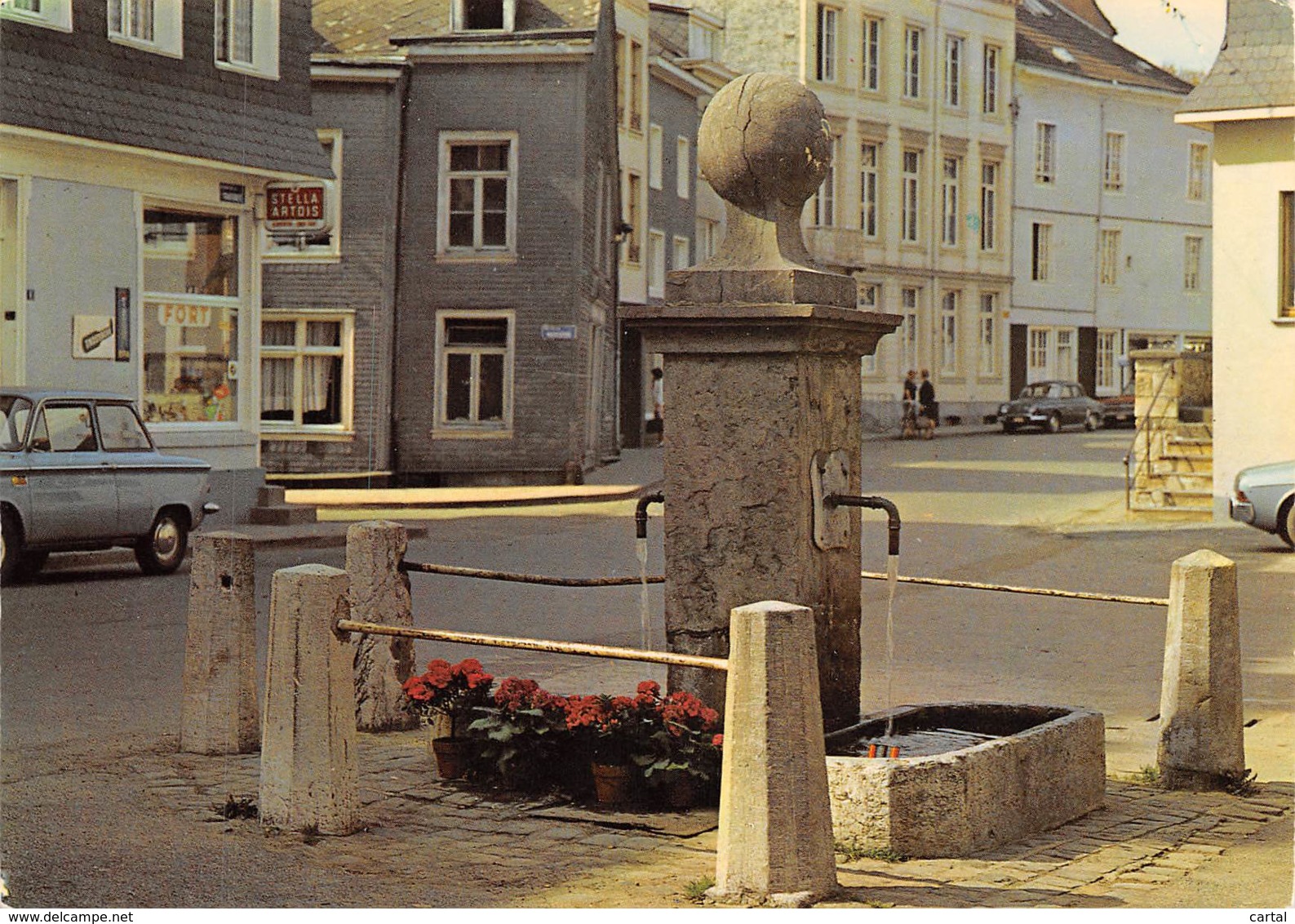 CPM - MALMEDY - Place De La Fraternité Avec Fontaine - Malmedy