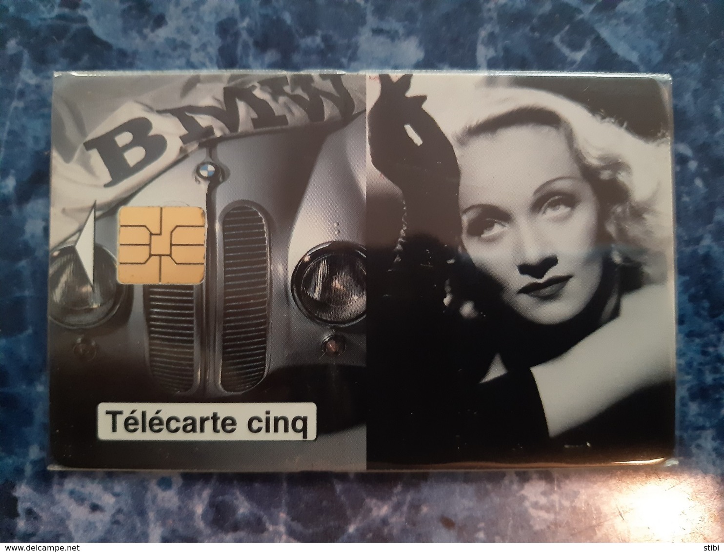 FRANCE - TELECARTE CINQ - BMW - MARLENE DIETRICH - 10.500 EX - Privat