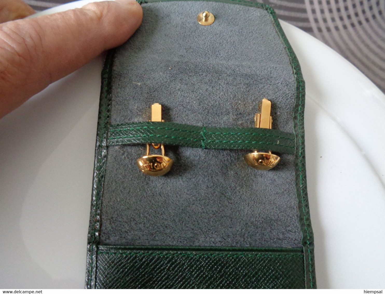 Veritable  Boutons De Manchette   Louis Vuitton - Cuff Links & Studs