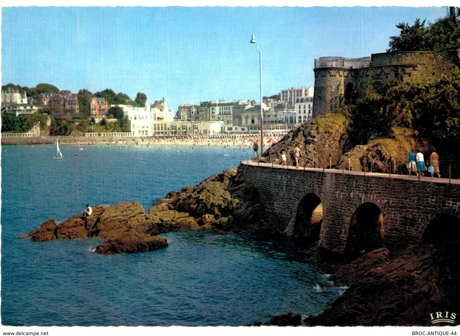 LOT N°1401 - LOT DE + 130 CARTES DE DINARD