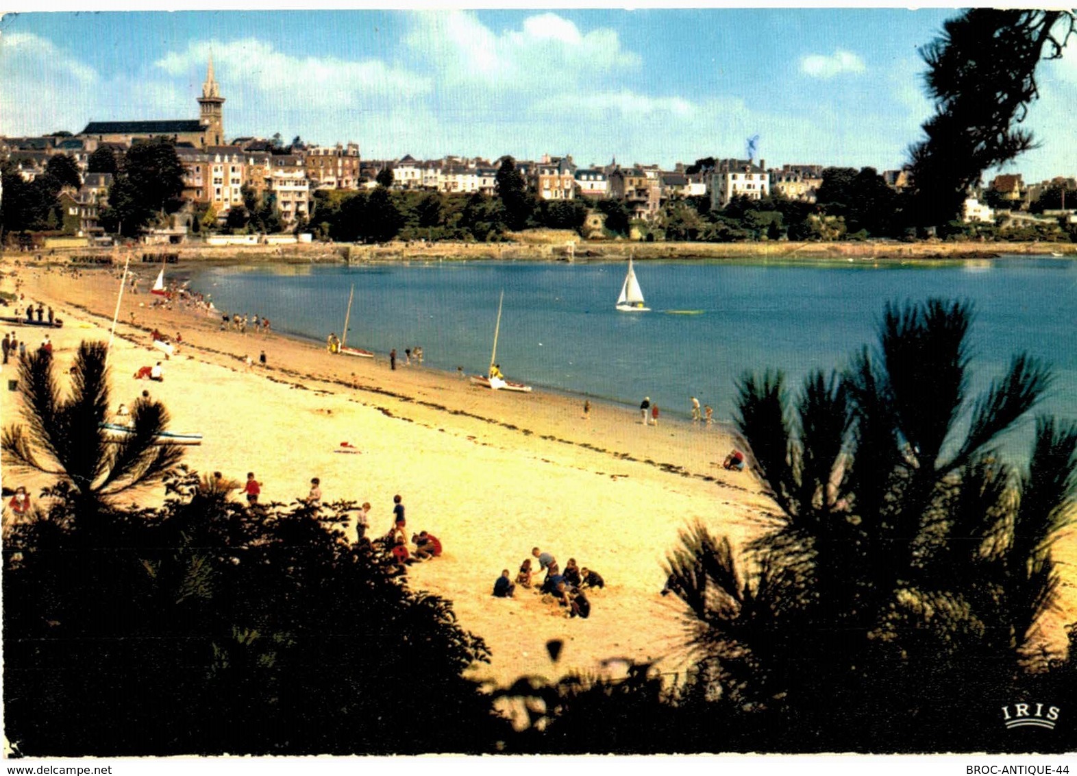 LOT N°1401 - LOT DE + 130 CARTES DE DINARD