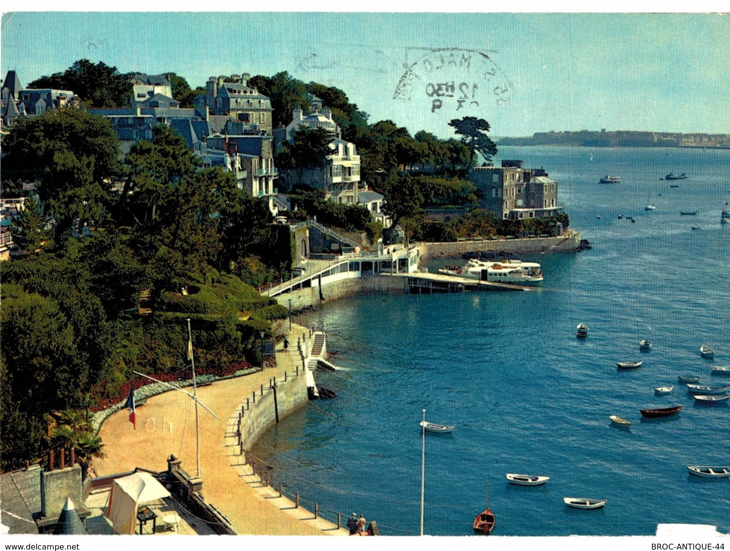 LOT N°1401 - LOT DE + 130 CARTES DE DINARD