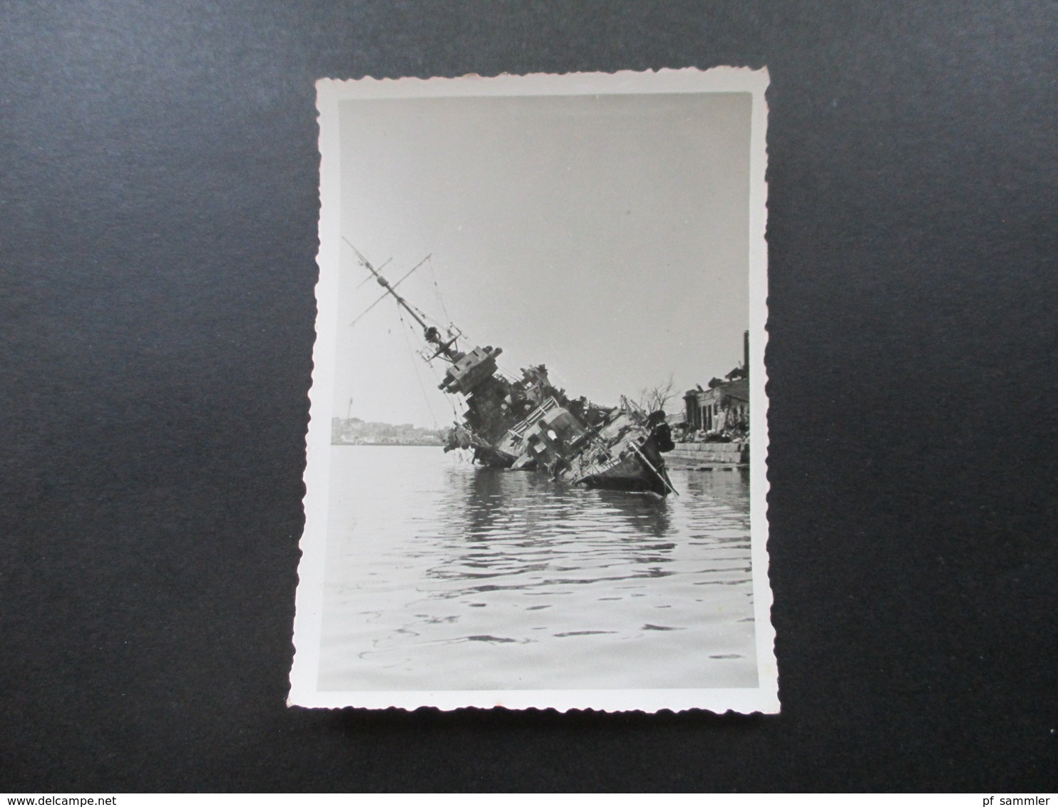 Das eroberte Sewastopol 1942 versenkte Kriegschiffe / Militärparade / Schiffe / Fahrzeuge Wehrmacht! Krim / Ukraine