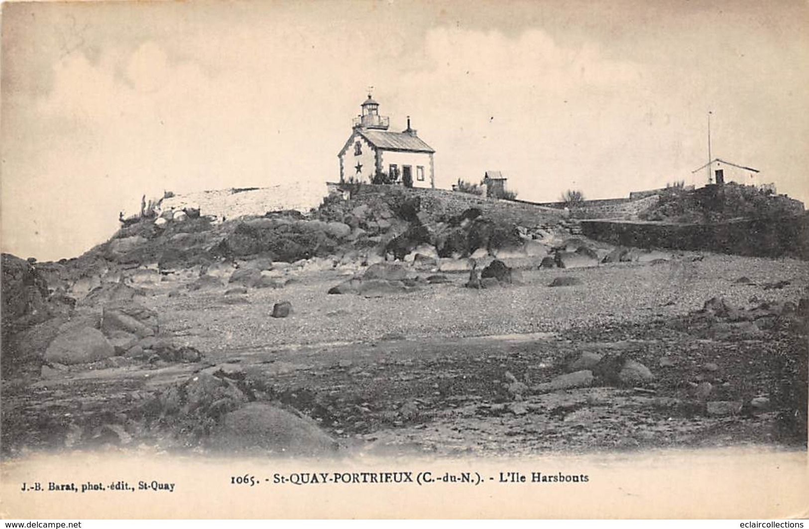 Saint Quay Portrieux       22      L'Ile Harsbouts.  Phare            (voir Scan) - Saint-Quay-Portrieux