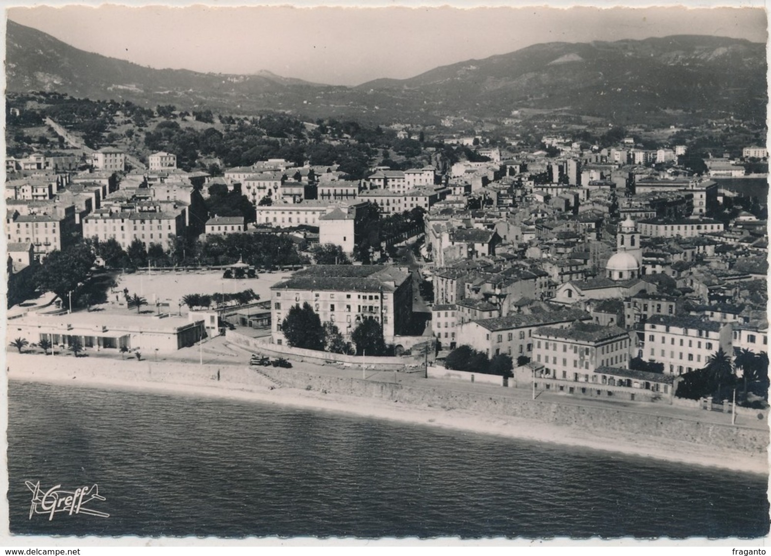 Cpsm Ajaccio Vue Aérienne La Ville Le Casino Et La Place De Gaulle - Ajaccio