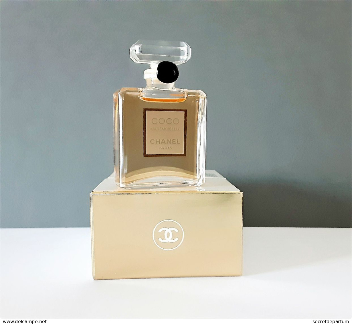 Flacon  COCO MADEMOISELLE De CHANEL  Parfum  7.5 Ml   Neuf  + BOITE - Dames