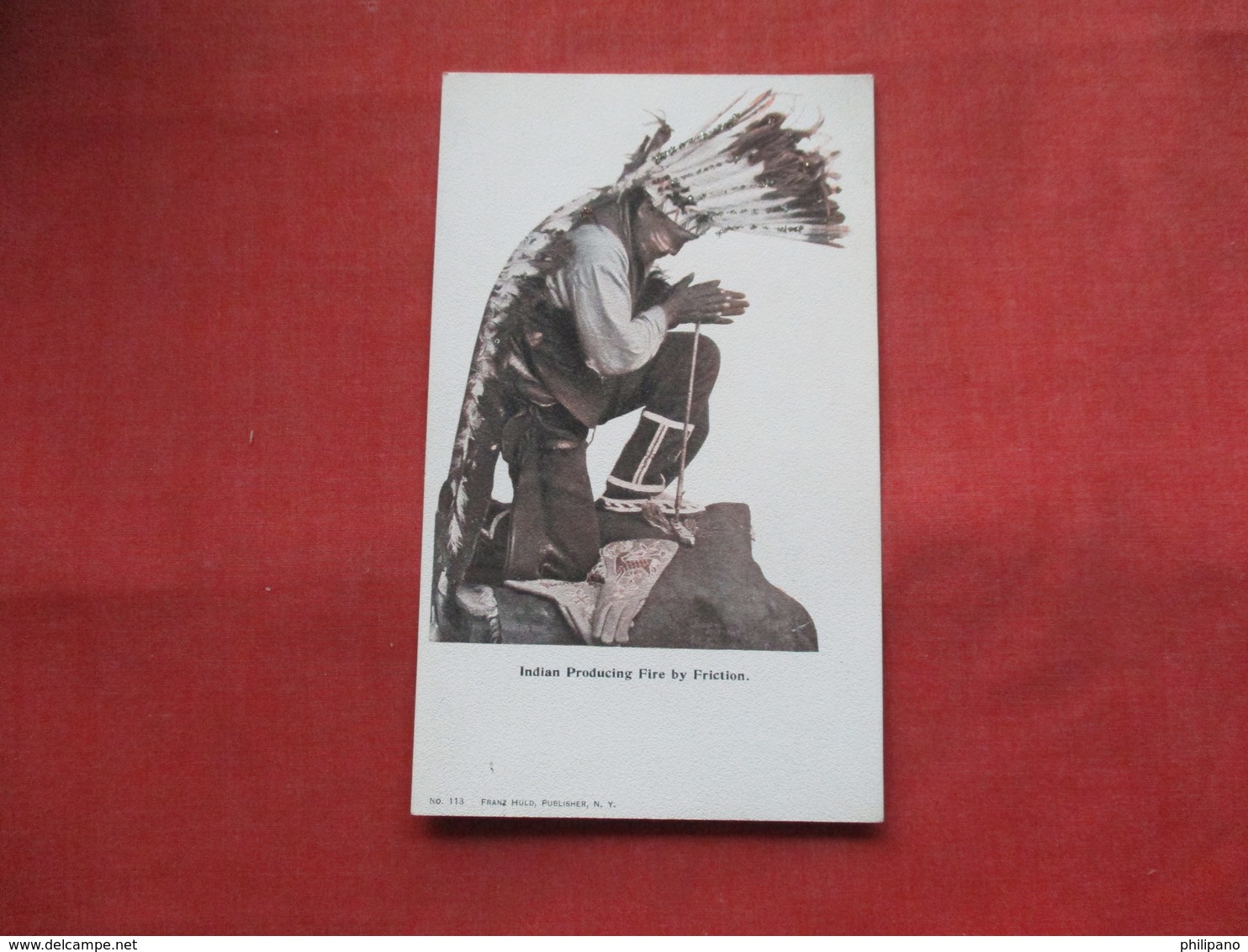 Private Mailing Card  Indian Producing Fire By Friction    Glitter Added     Ref    3564 - Native Americans