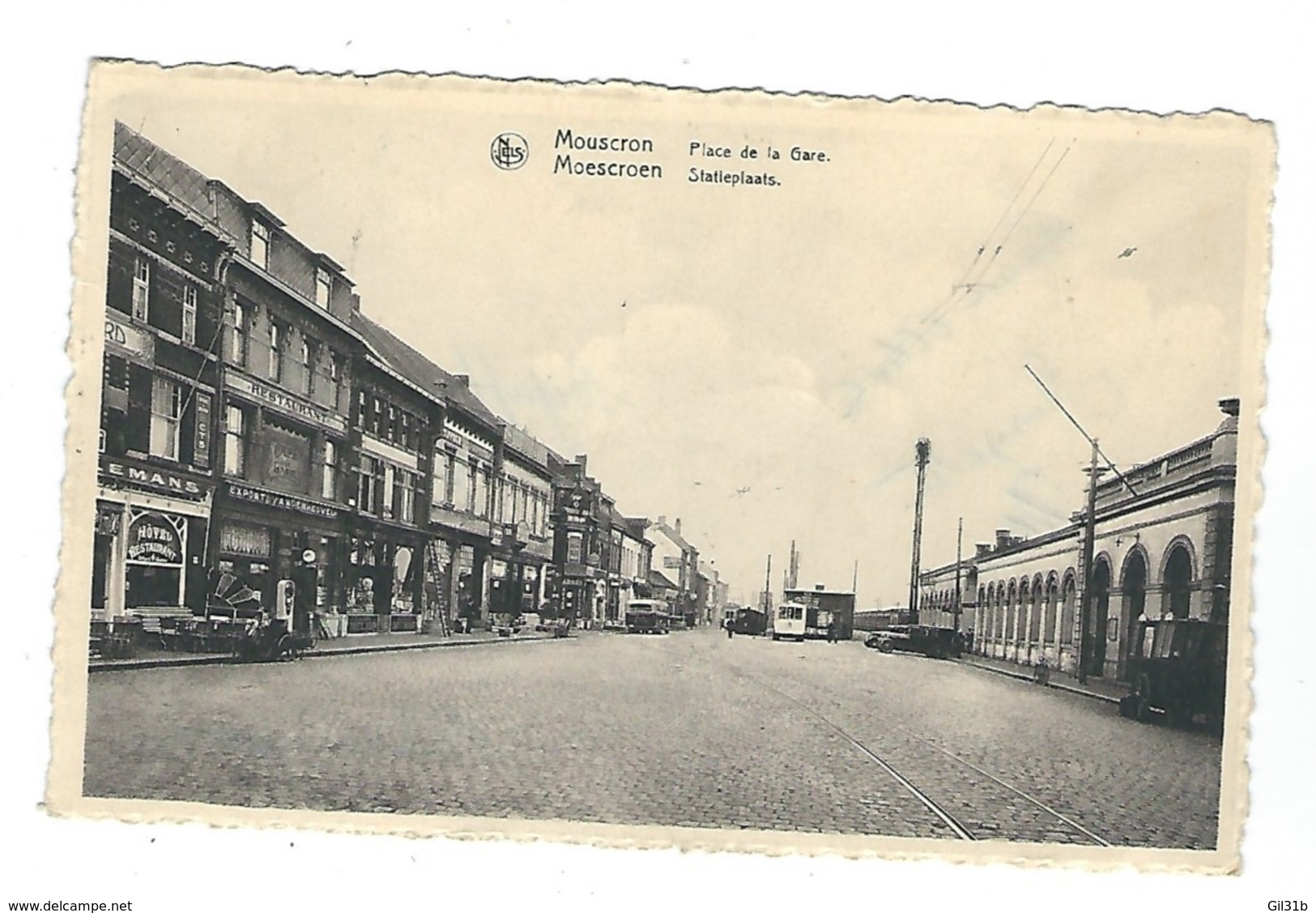 Mouscron Place De La Gare. Moescroen Statieplaats. ( Tram à Vapeur ,dans Le Fond ). - Mouscron - Moeskroen