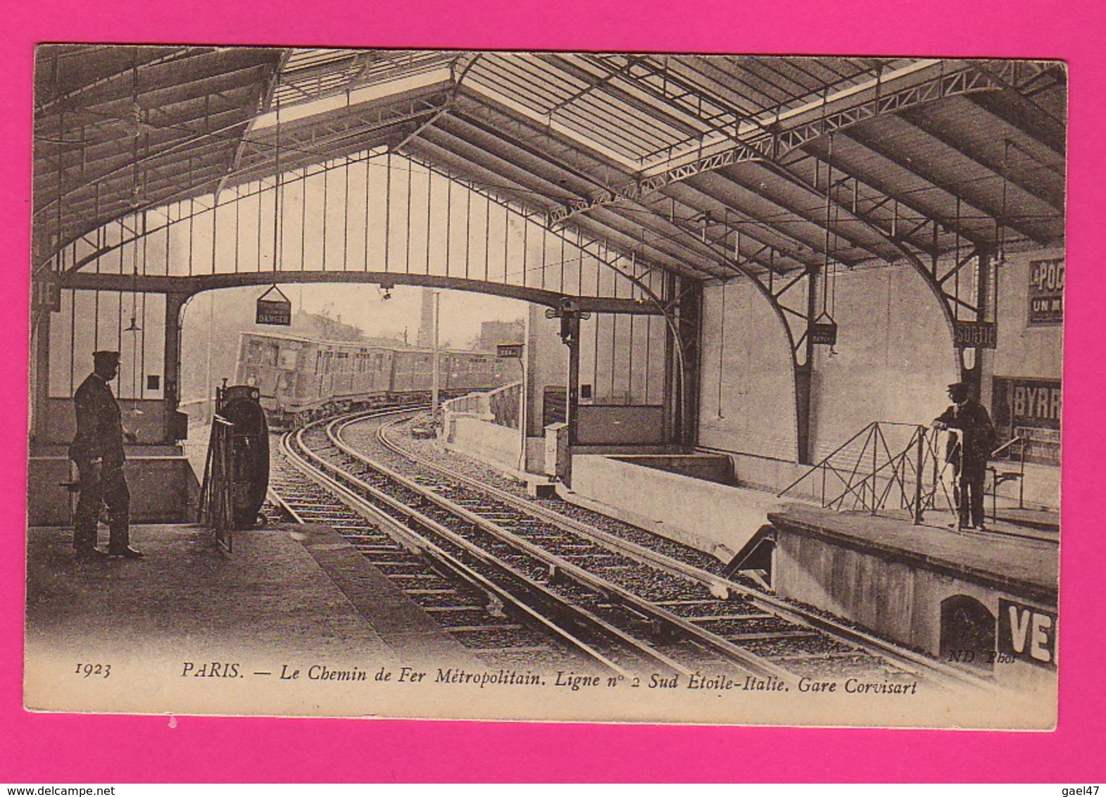 CPA  (Ref: Z2270) (75 PARIS)  Le Chemin De Fer Métropolitain Ligne N°2 Sud Etoile-Italie. Gare Corvisart( BYRR) - Distrito: 13