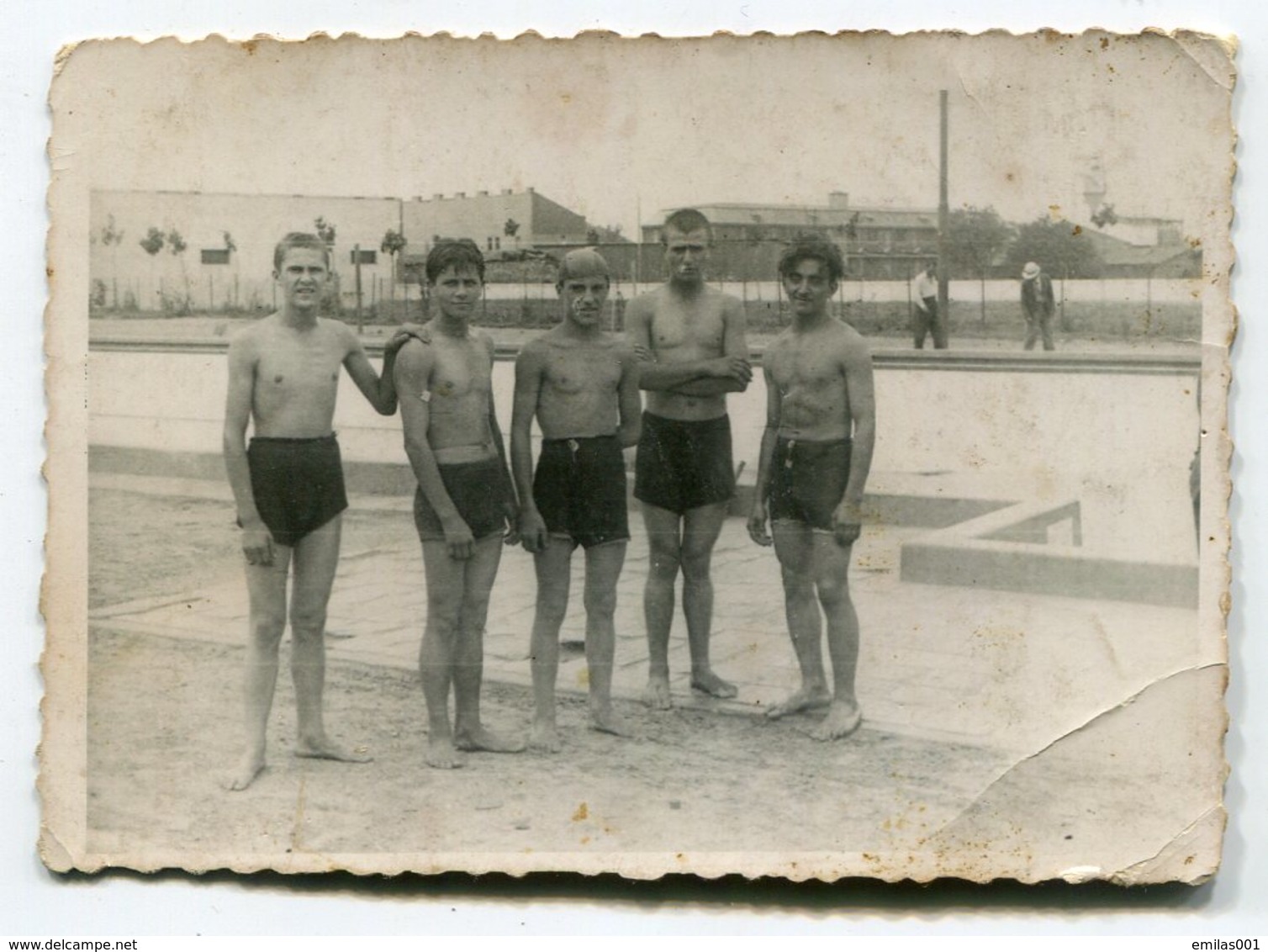 Photo Originale , Garçon En Maillot De Bain , Dim. 9.0 X 6.0 Cm - Personnes Anonymes