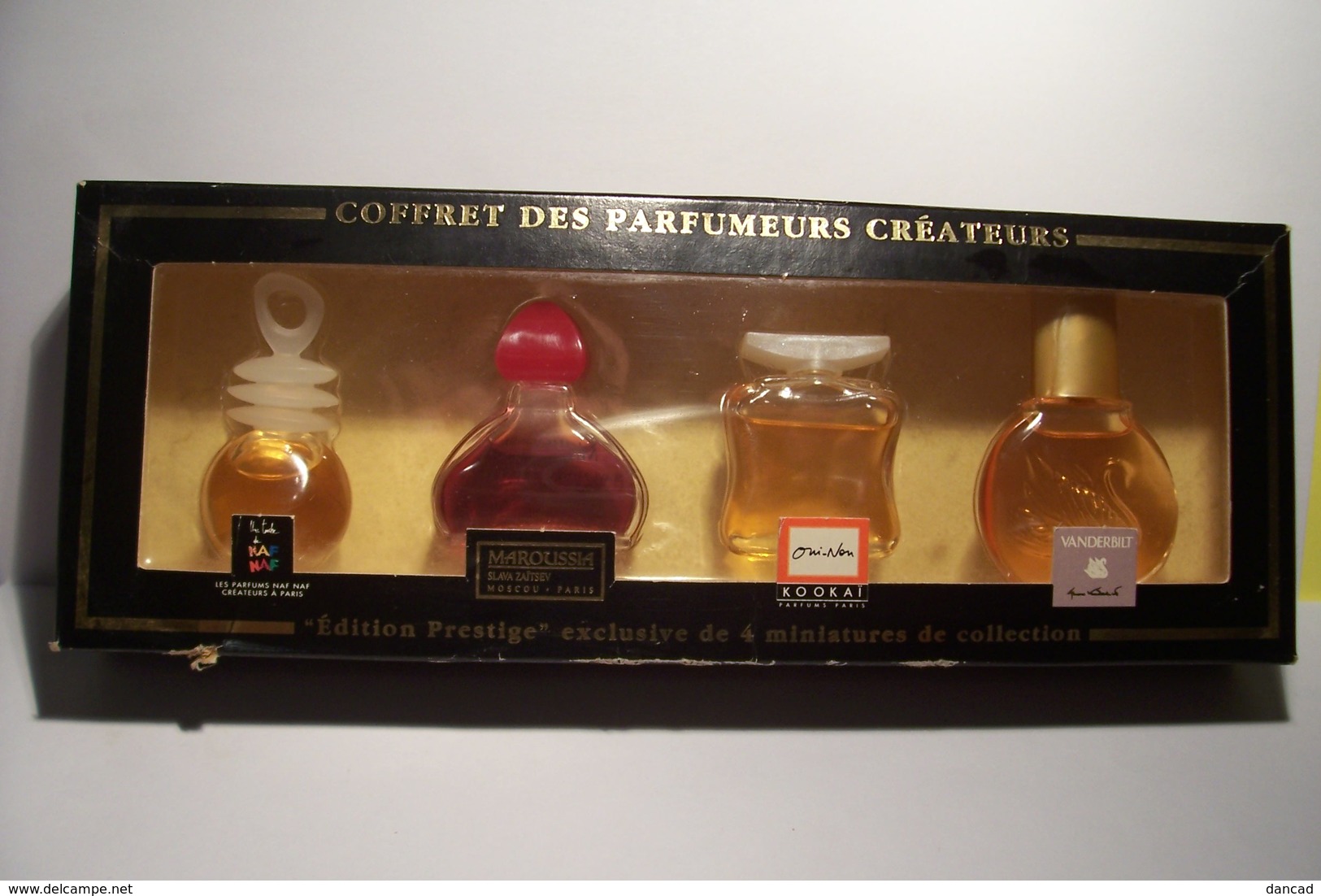 COFFRET DES PARFUMEURS CREATEURS  -  NAF-NAF  / MAROUSSIA /  KOOKAI /  VANDERBILT - Unclassified