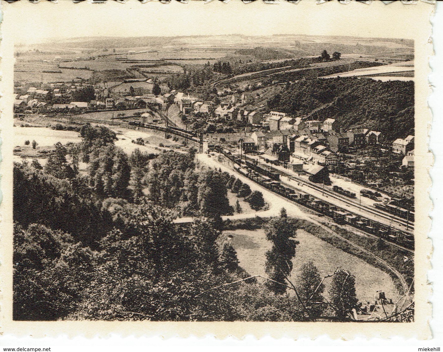 HOUYET-MINI CARTE-VUE SUR LA GARE - Houyet