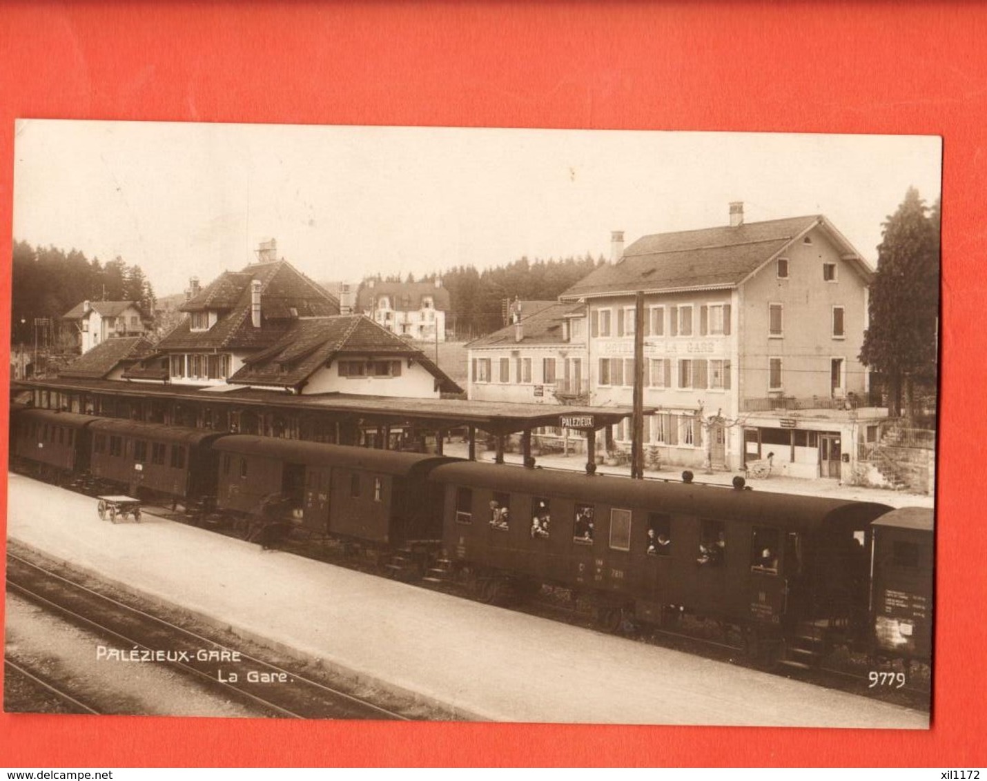 TSO-10  La Gare De Palézieux Avec Train Et Wagons Voyageurs.  Circulé En 1947 - Palézieux