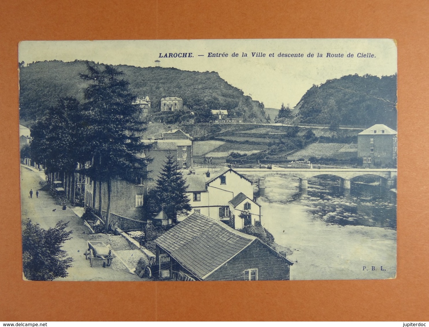 Laroche Entrée De La Ville Et Descente De La Route De Cielle - La-Roche-en-Ardenne