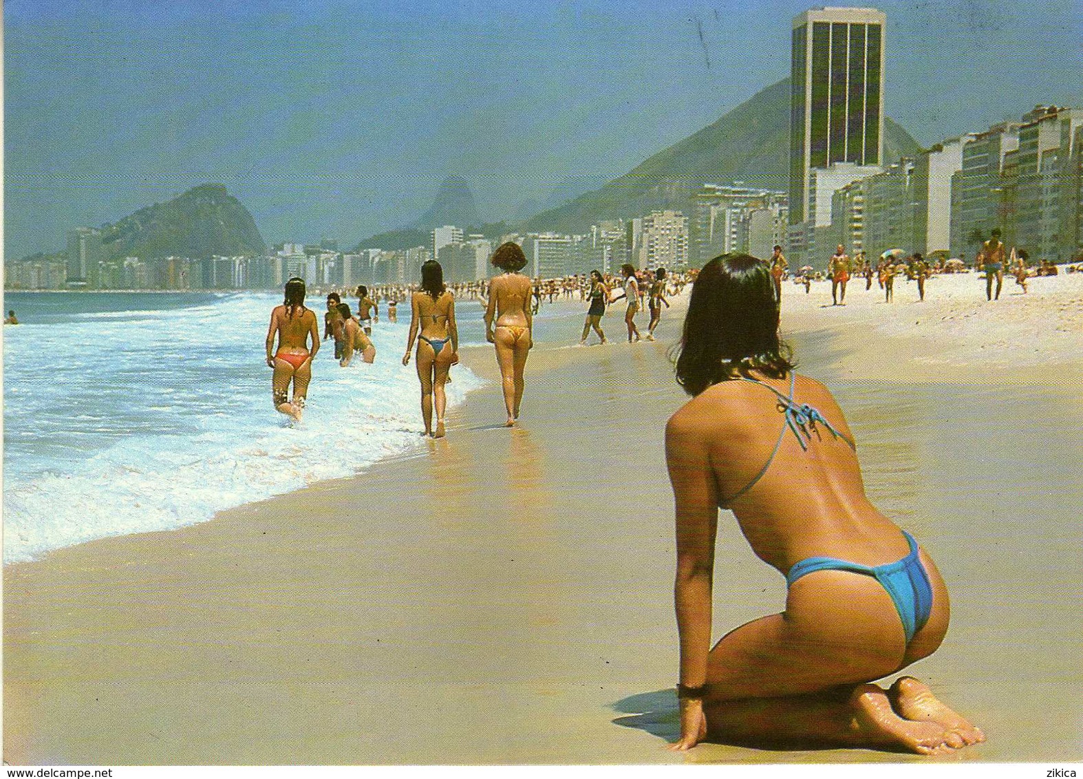 Pin-Ups Girl,costume Da Bagno. Brasil - Rio De Janeiro - Copacabana Beach - Pin-Ups