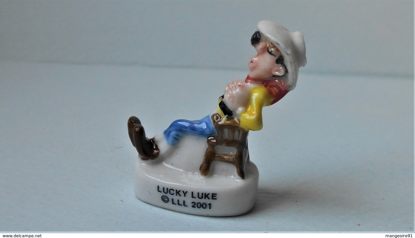 Fève 2003  Lucky Luke * Lucky Luke Assis (T 923)  AFF 2003 Page 33 - BD