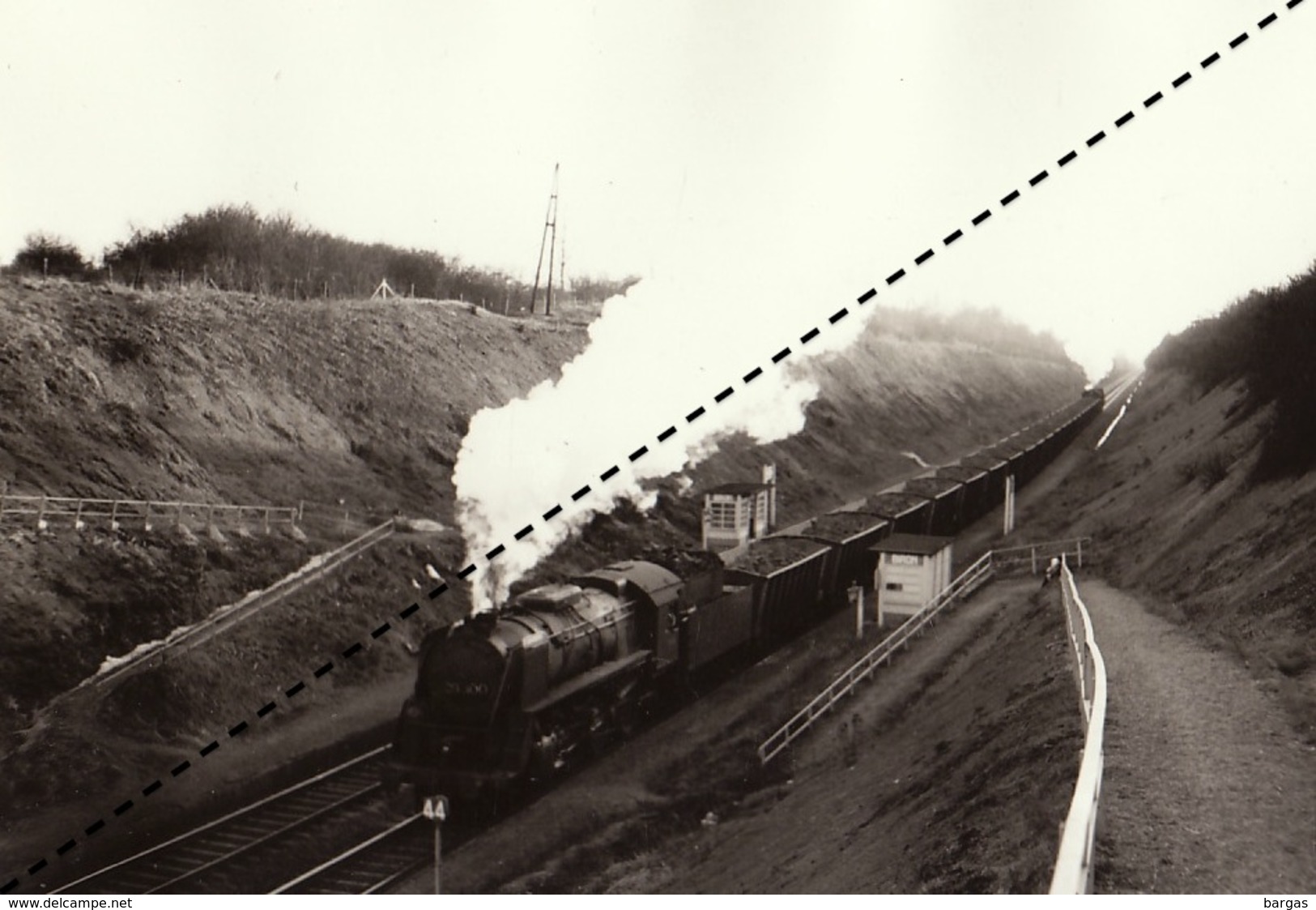 Photo SNCB NMBS Chemins De Fer Belges Train Locomotive Frameries Par B Dedoncker ARBAC - Eisenbahnen