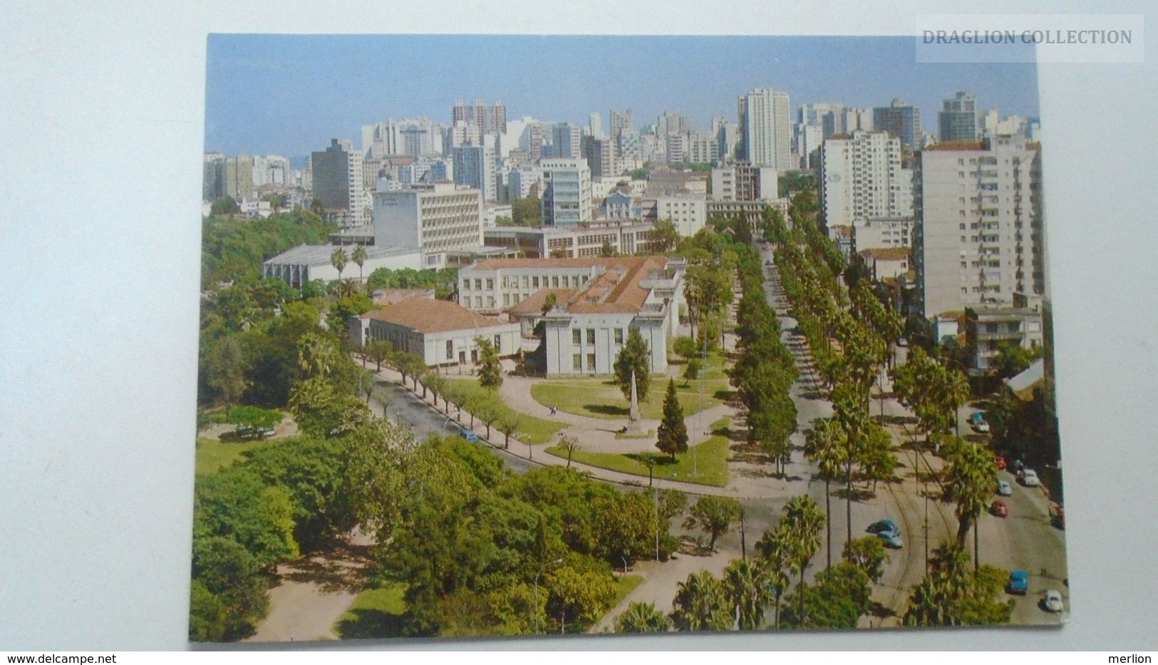 D166810 Brasil Brazil -  Porto Alegre RGS   -Avenida Oswaldo Aranha - Ca 1969 -stamps - Porto Alegre