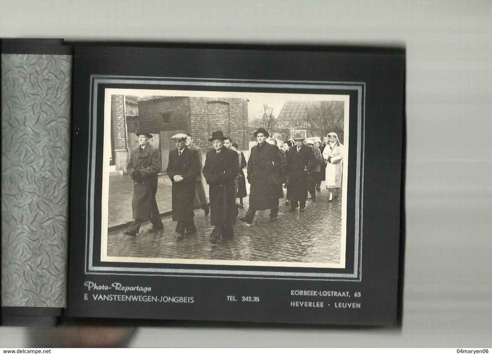 - **12x FOTO  PHOTO-REPORTAGE - Funerales