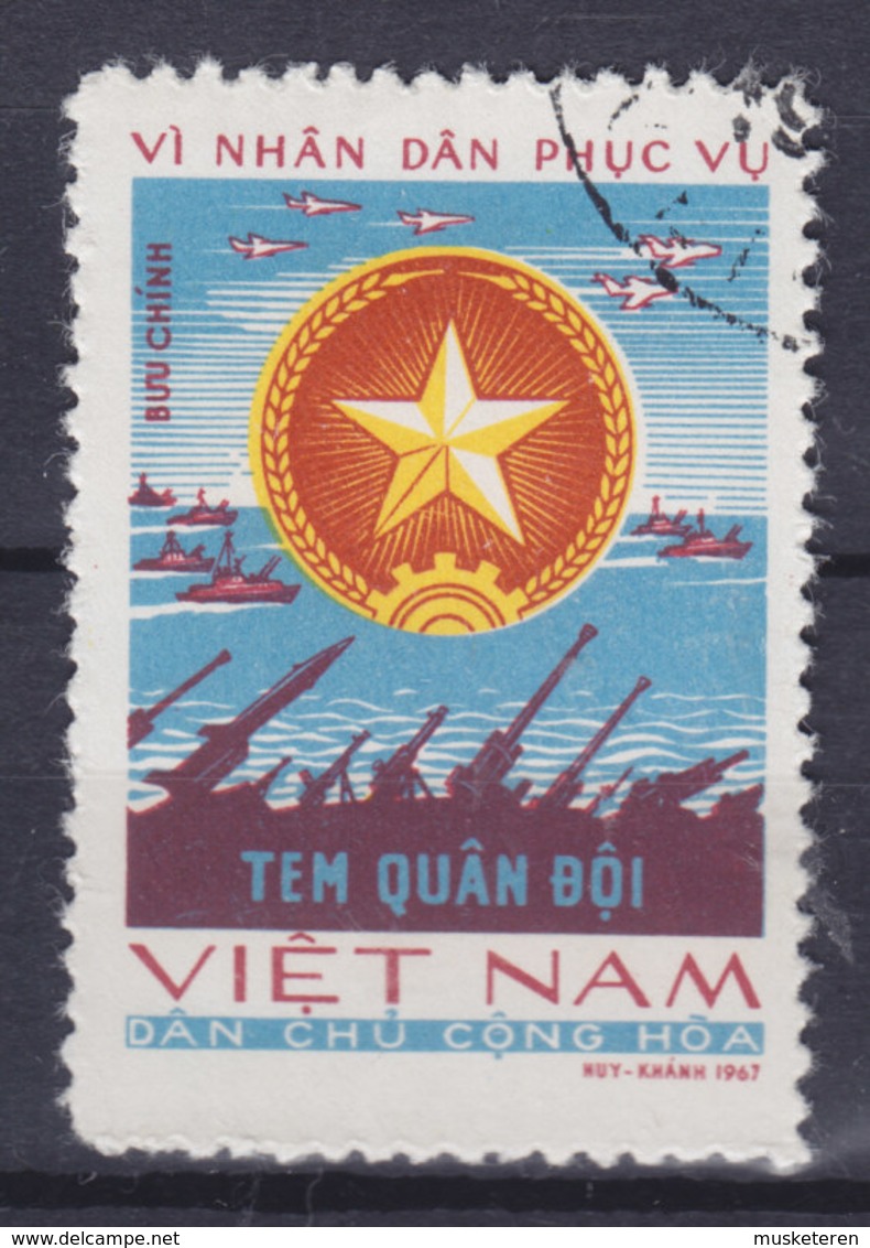 Vietnam Portofreiheitsmarke 1967 Mi. 13   - (xu) Für Die Streitkräfte Wappen Der Volksarmee Von Nordvietnam - Vietnam