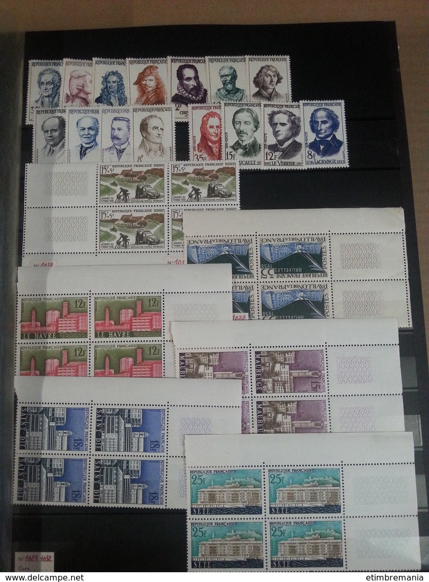 LOT N° 750  FRANCE neufs ** 1935 / 1979 nombreux bloc de 4 . collection en 2 volumes