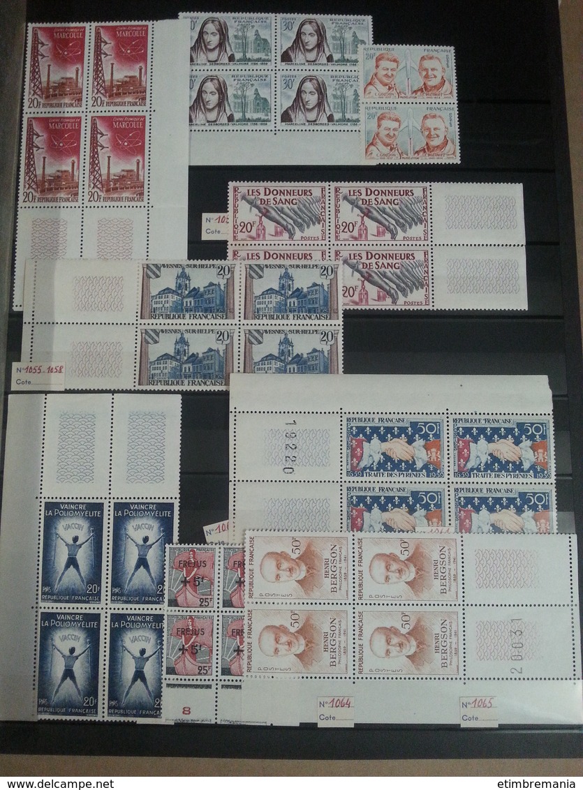 LOT N° 750  FRANCE neufs ** 1935 / 1979 nombreux bloc de 4 . collection en 2 volumes
