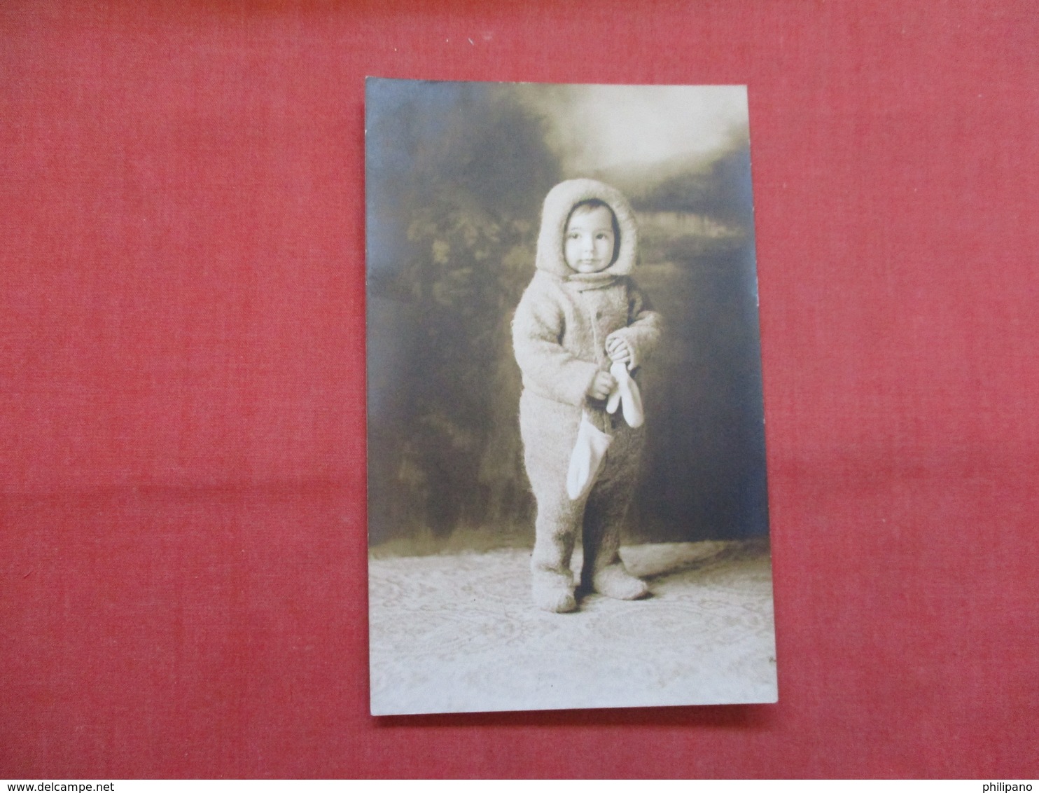 RPPC  Child In Winter Cloths   Ref    3568 - Fashion