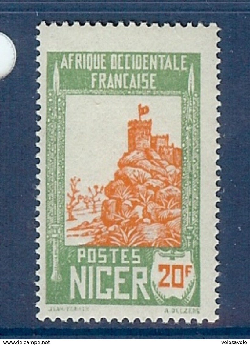 NIGER N° 52 VARIETE TOUR ECHANCREE  * - Nuevos