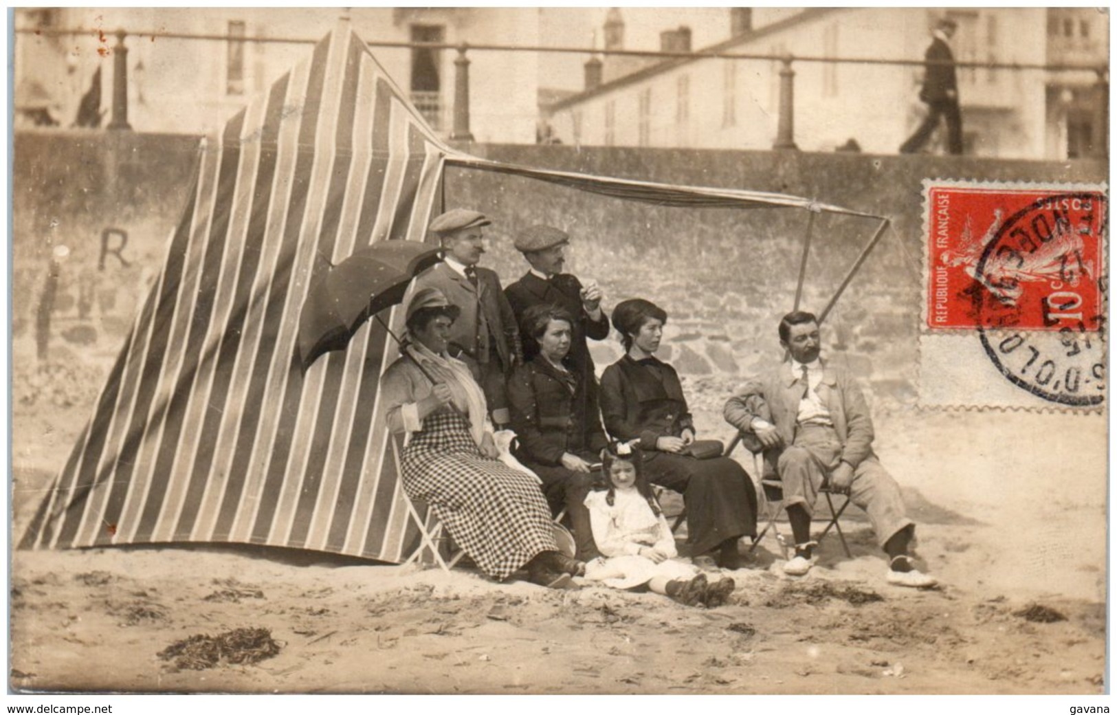 85 LES SABLES-d'OLONNE - Cabine De Plage - Carte-photo - Sables D'Olonne