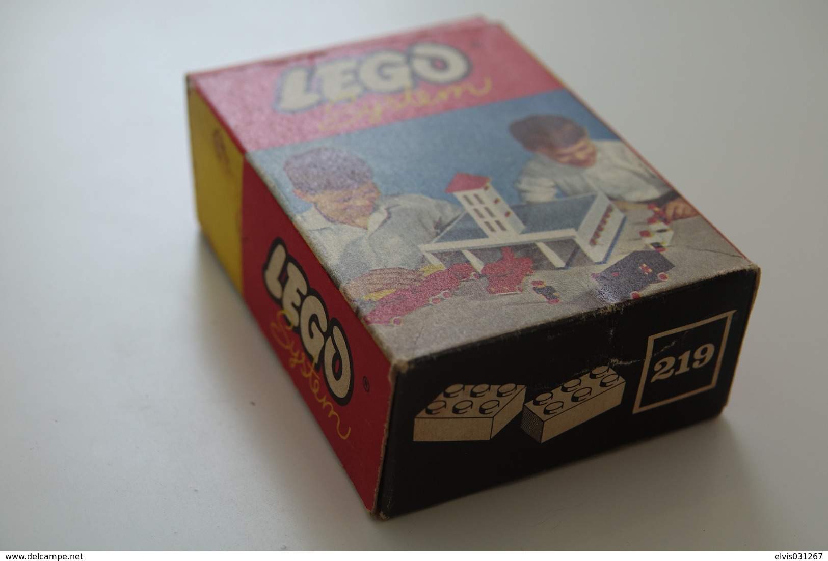 LEGO - 219 2 X 3 Bricks White NEW OLD STOCK MINT CONDITION - Colector Item - Original Lego 1958 - Vintage - Catalogues