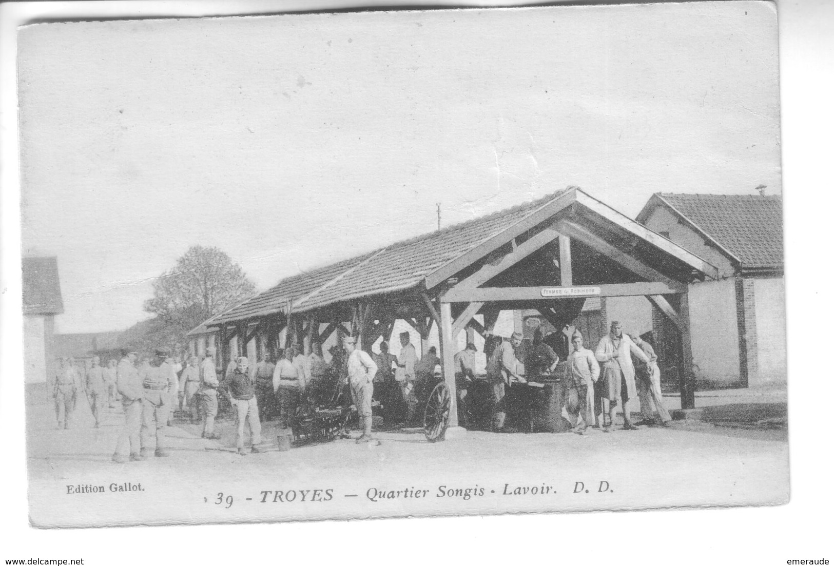 TROYES  Quartier  Songis Lavoir - Barracks