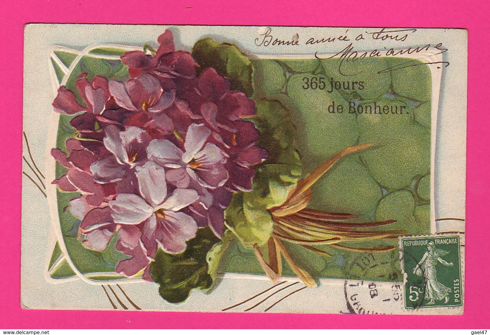 CPA GAUFRÉE (Réf: Z 2393) (FÊTES VŒUX BONNE ANNÉE) Violettes - Nouvel An