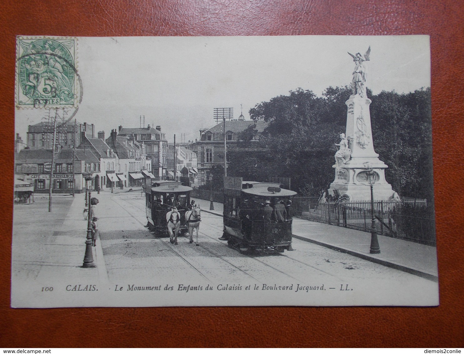 Carte Postale  - CALAIS (62) - Monument Des Enfants Du Calaisis Et Boulevard Jacquard - ATTELAGE (3342) - Calais