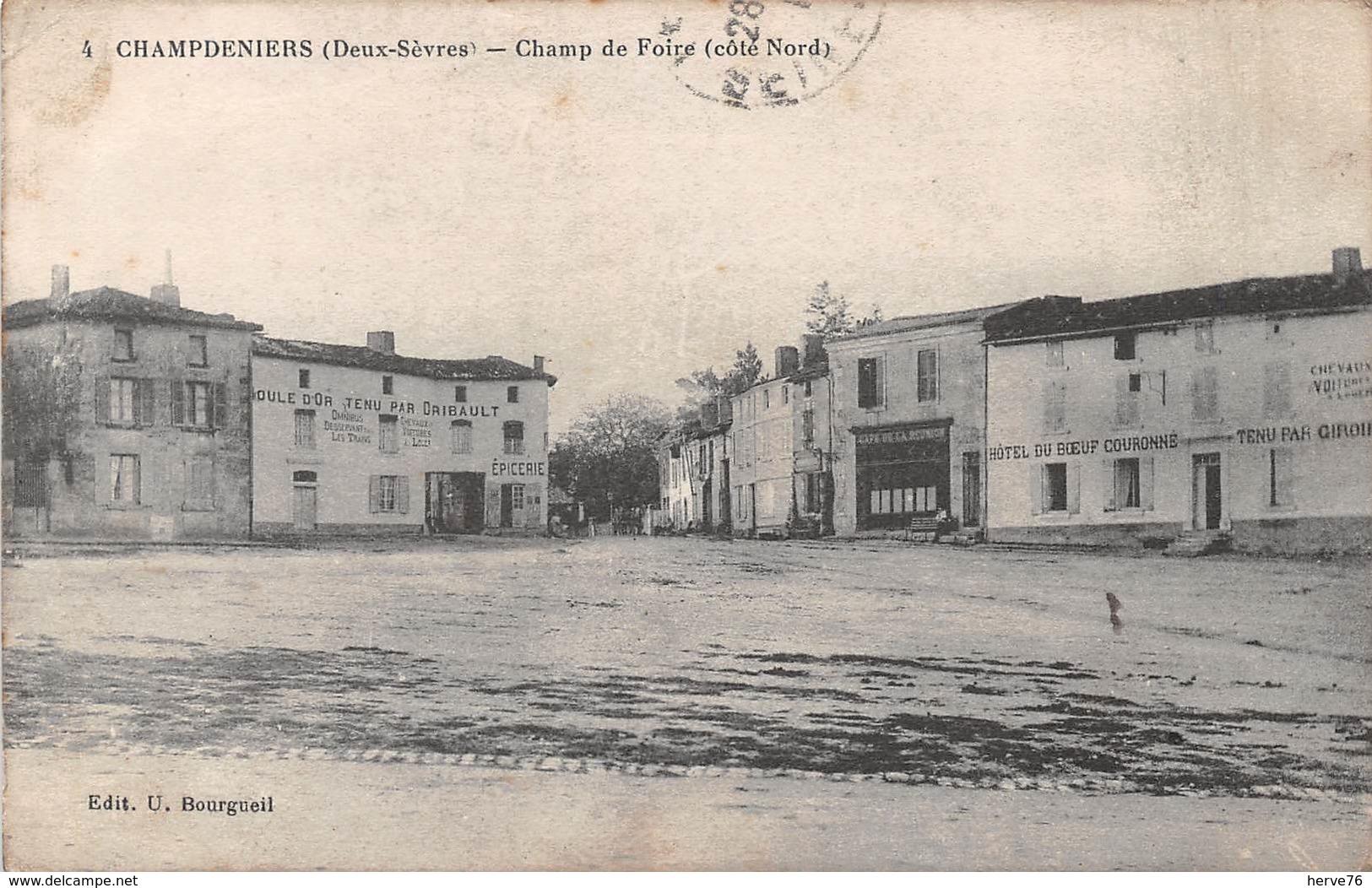 CHAMPDENIERS - Champ De Foire (côté Nord) - Champdeniers Saint Denis