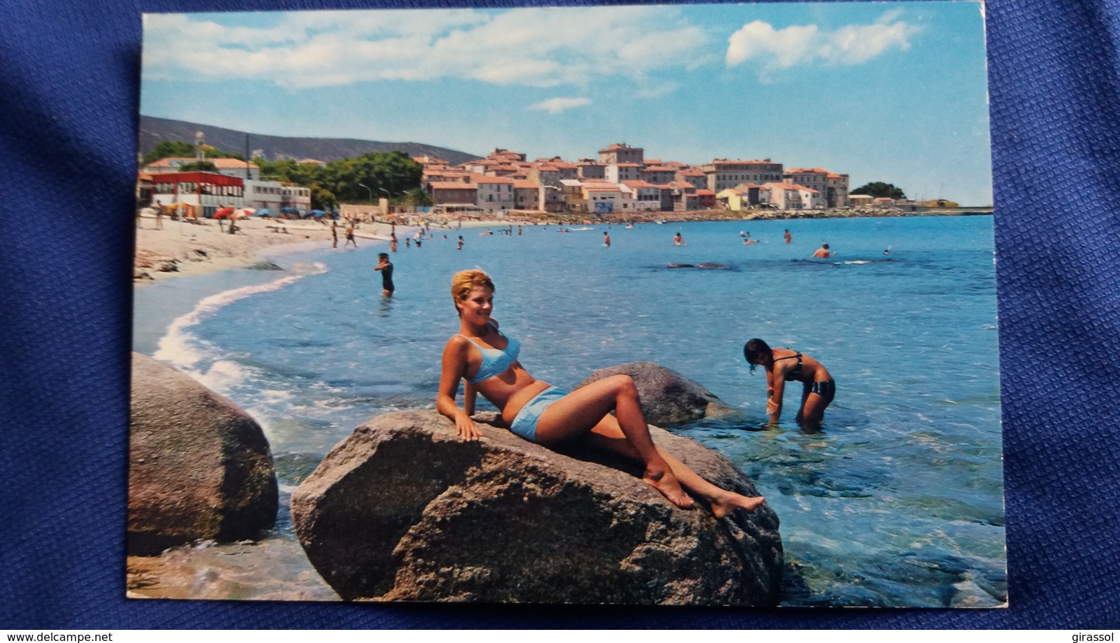 CPSM PIN UP CORSE ILE ROUSSE LA PLAGE ET LA VILLE 1966 ED MAR - Pin-Ups