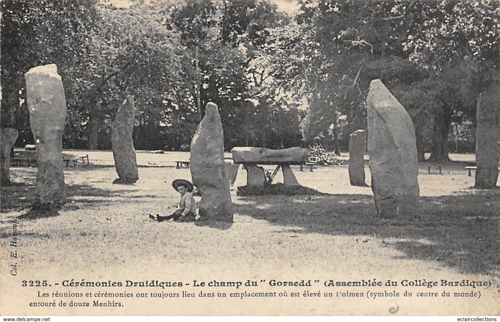 .Druide. Druidisme.Barde. Croyance.        22     Le Chant Du Gorsedd. Menhirs        (voir Scan) - Andere & Zonder Classificatie