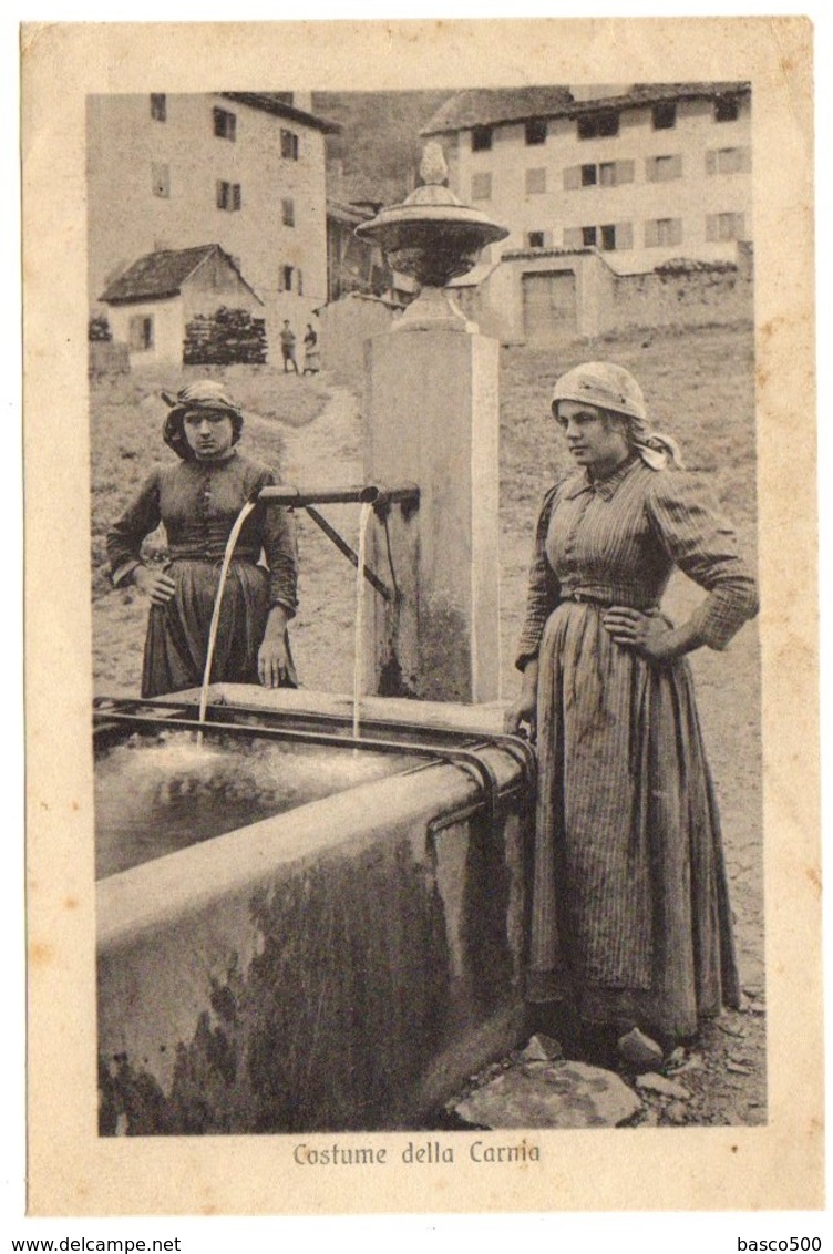 CARNIA - Femmes à La Fontaine - Costume De Carnie - Costume Della Carnia - Udine