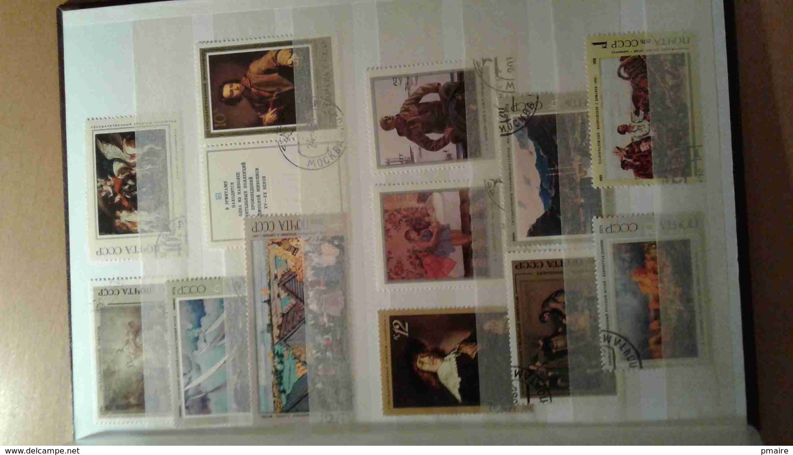 Petit album 16 pages plein de timbres theme Arts Tableaux, quelques bateaux, Napoleon ...