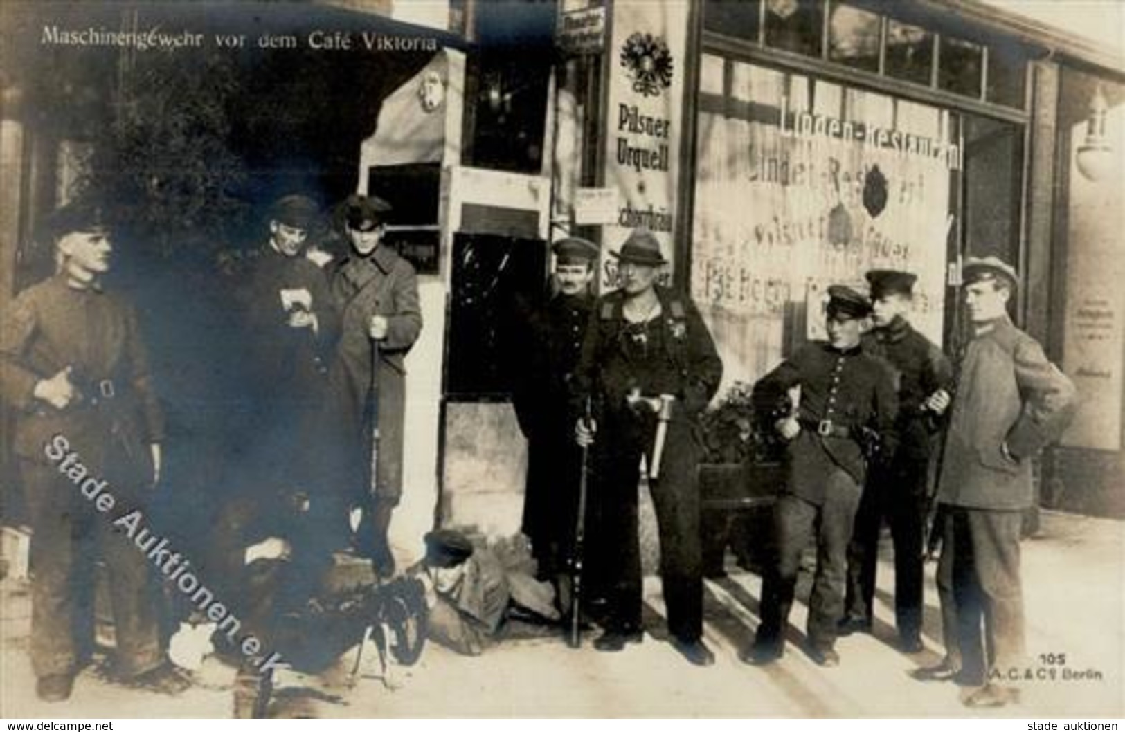 REVOLUTION BERLIN 1918/1919 - MASCHINENGEWEHR Vor Dem Cafe Viktoria (Nr. 105) I - Histoire