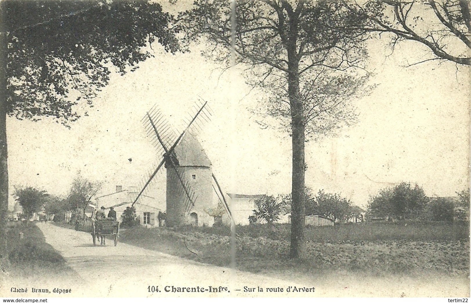 (17 CHARENTE MARITIME )( ARVERT  ) SUR LA ROUTE D ARVERT ( MOULIN A VENT ) - Autres & Non Classés