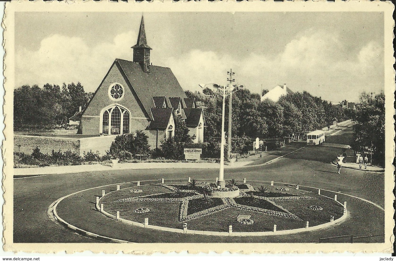 Coxyde - Bains -- Chapelle De St. - Antoine.     (2 Scans) - Koksijde