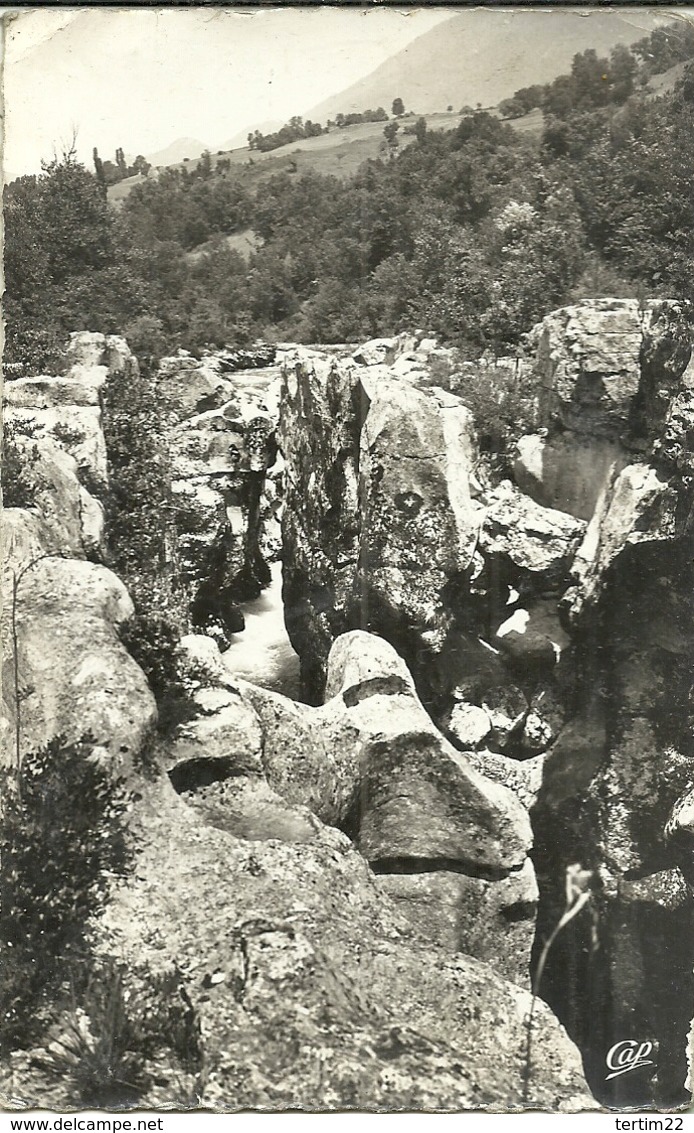 ( BELLEGARDE   )( 30 GARD  ) LA PORTE DE LA VALSERINE - Bellegarde