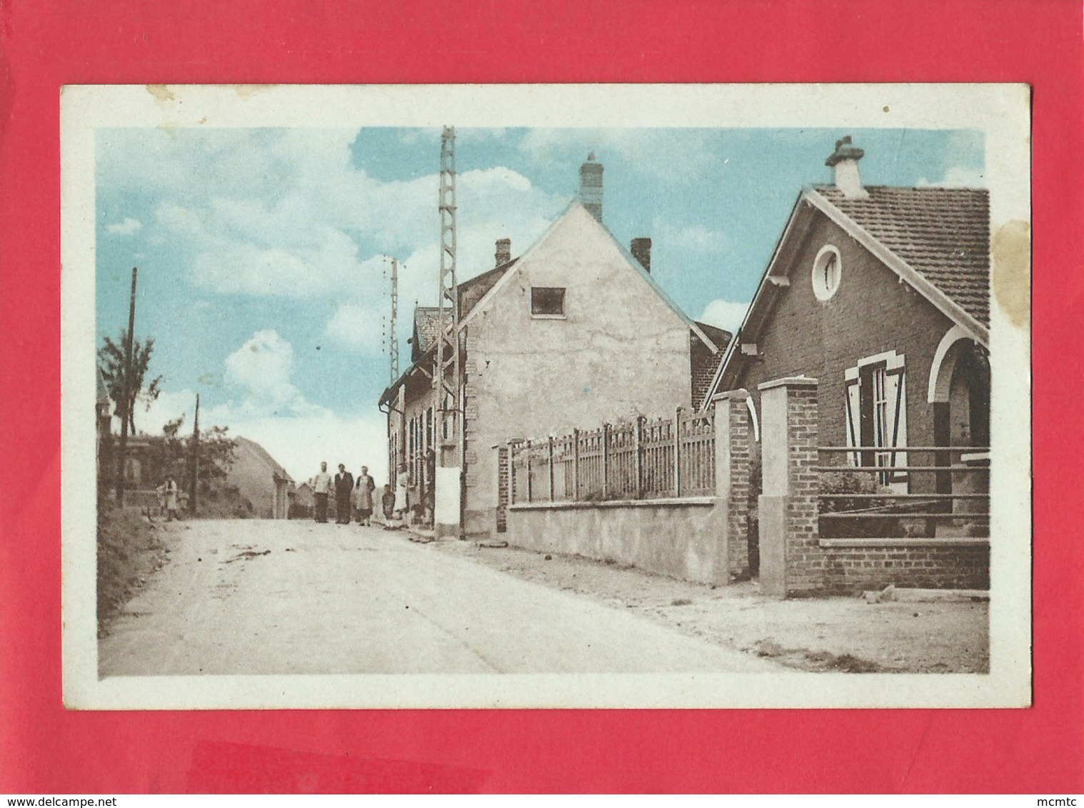 CPA  -  Moislains -(Somme) - Le Quartier De Manencourt - Moislains