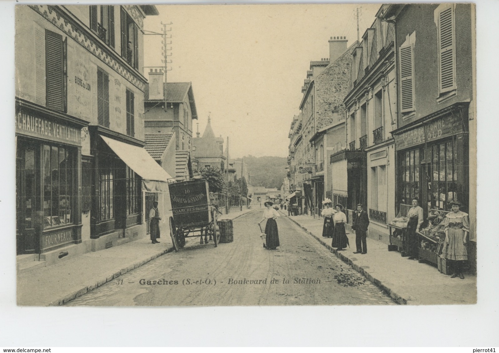 GARCHES - Boulevard De La Station - Garches