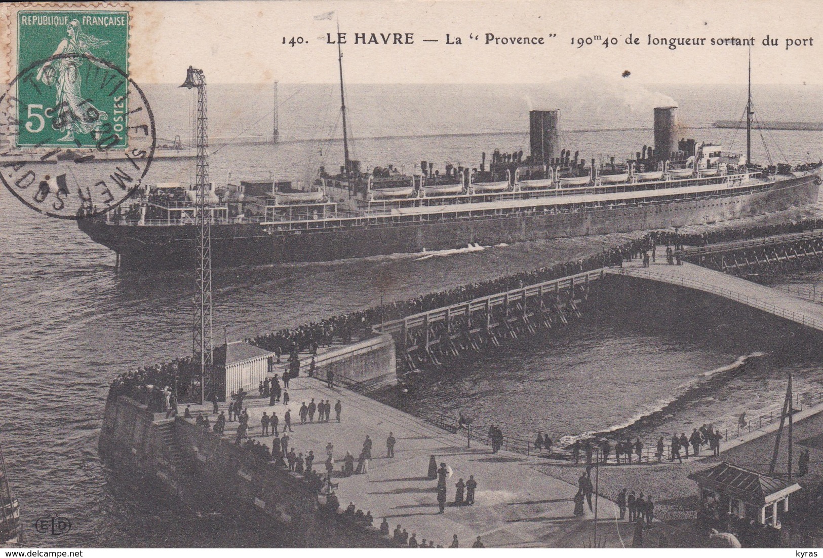 LE HAVRE  (76)  La  " PROVENCE"  (190,40m )sortant Du Port - Paquebots