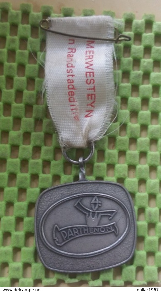 Medaille :Netherlands  - Merwesteyn "n Randstadeditie - Parthenon. / Vintage Medal - Walking Association - Professionnels/De Société