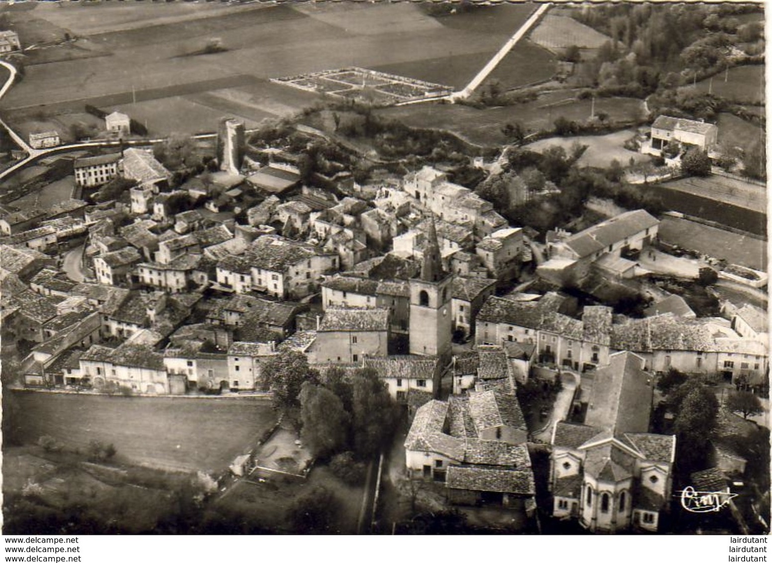 D26  GRANE  Vue Générale Aérienne .... Au Centre L'Église - Crest