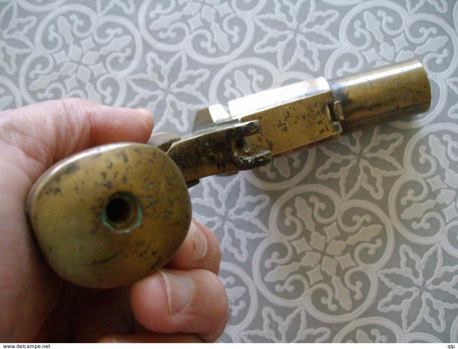 Ancien Pistolet Lance Fusée WW1 Français En Bronze état De Fouilles - 1914-18